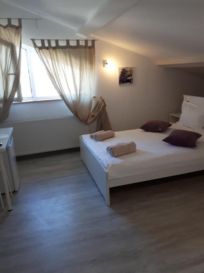 Top Style Villa Bragadiru Værelse billede