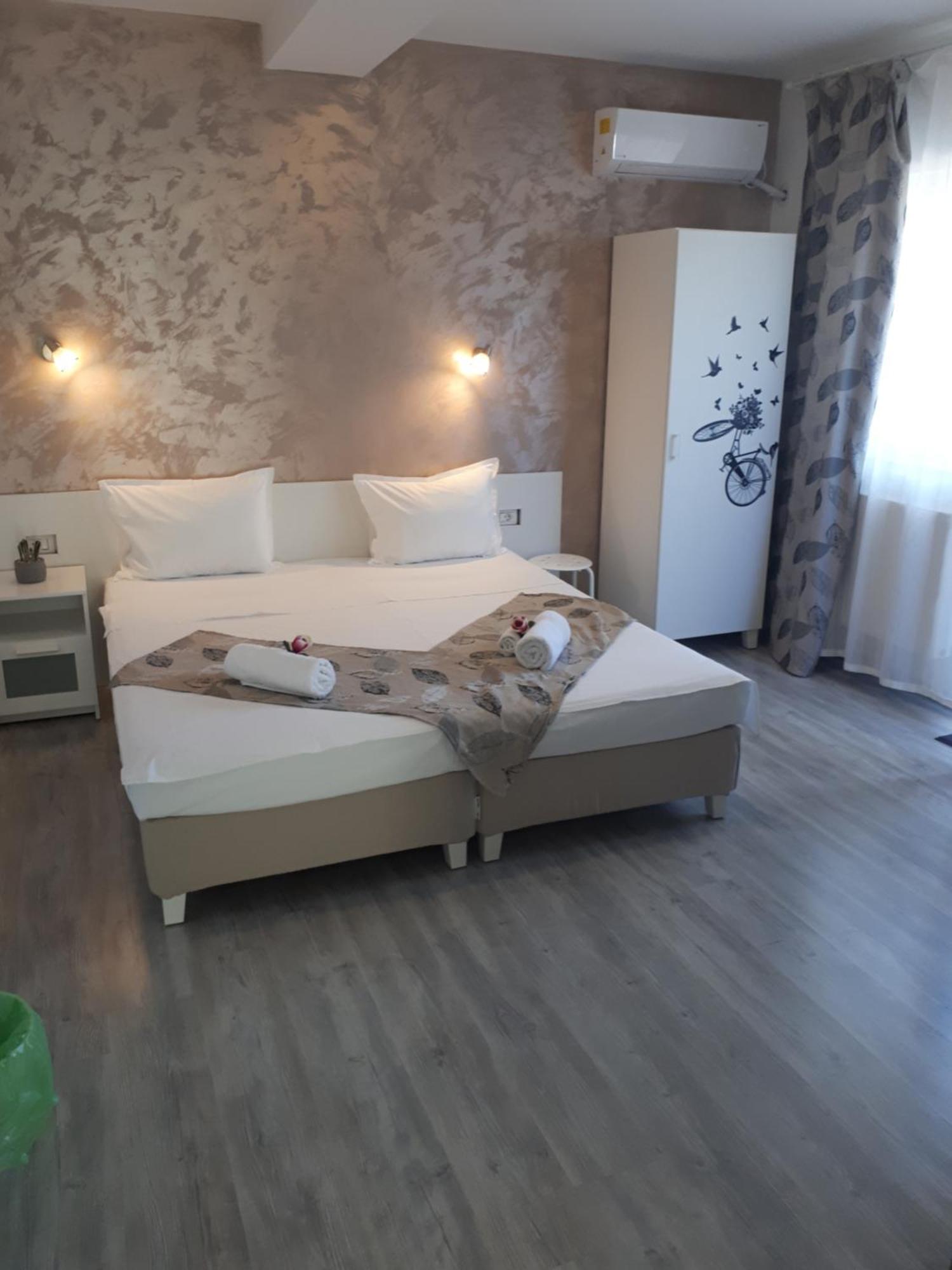 Top Style Villa Bragadiru Værelse billede